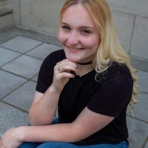 Meet your Posher, Michaela